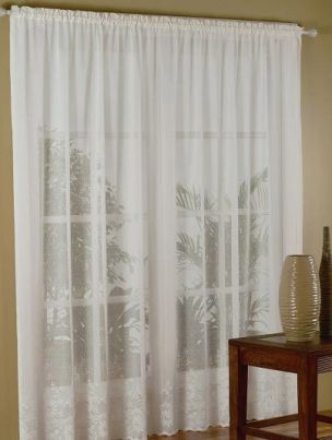Are Lace Curtains Out of Style?
